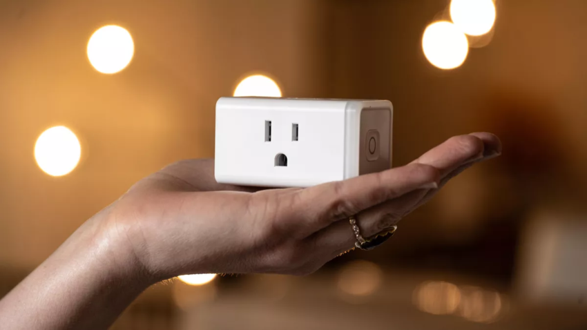 HomeKit Compatible Smart Plugs